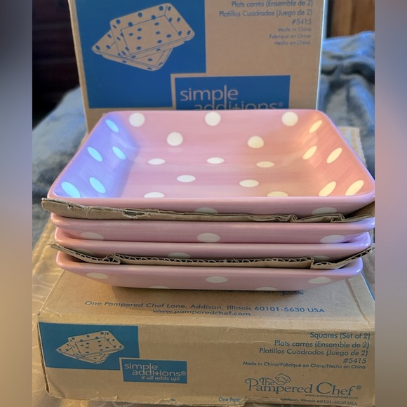 The Pampered Chef Simple Additions square plates - Picture 1 of 5